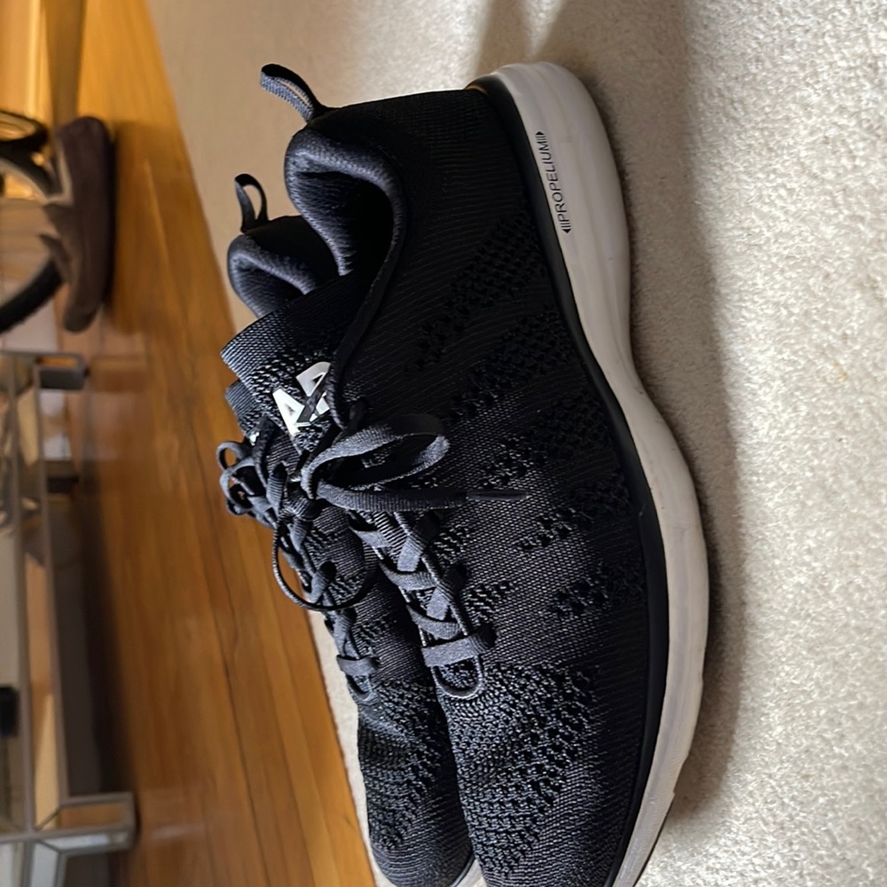APL Sneakers